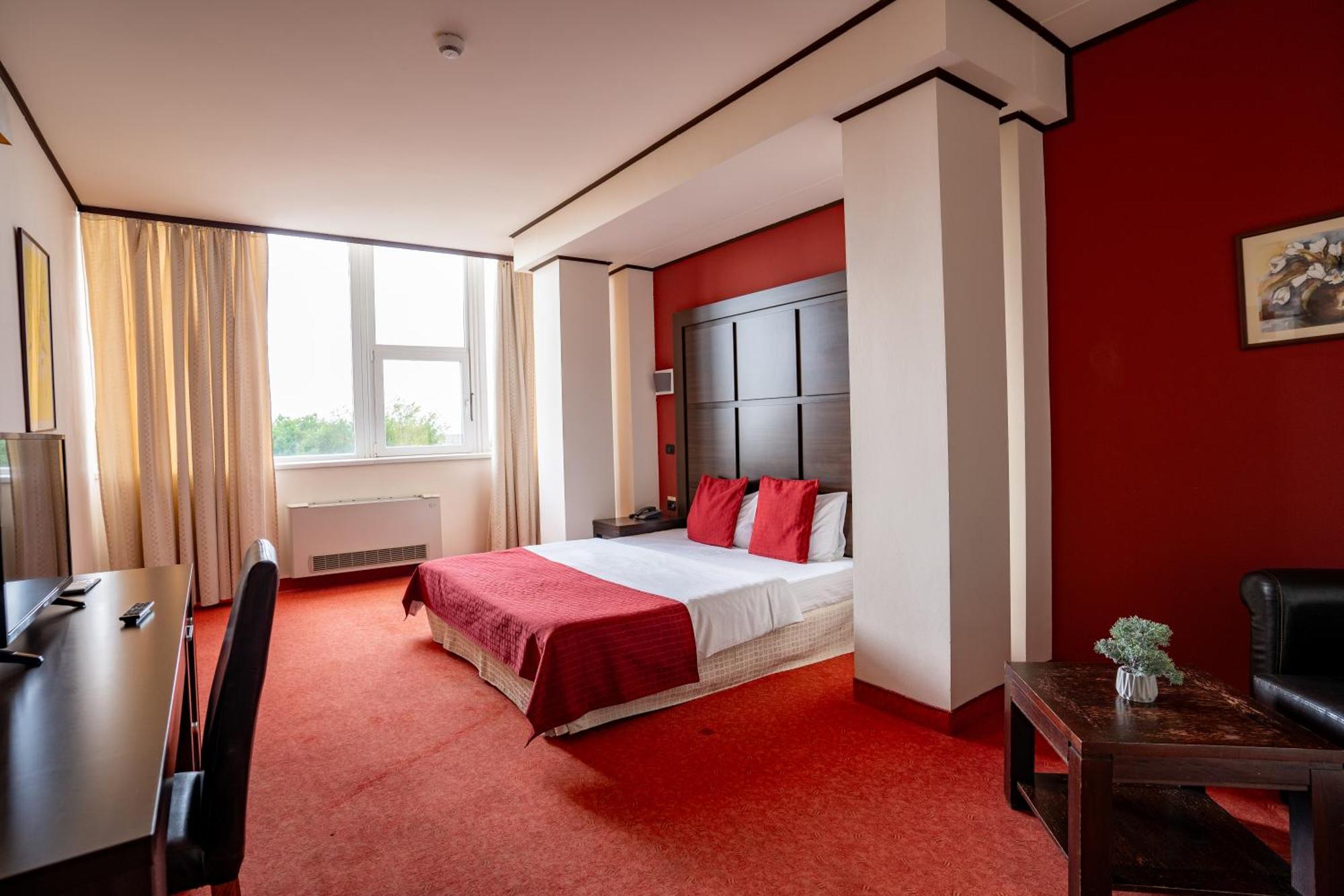 Chisoda Hotel Aurelia מראה חיצוני תמונה
